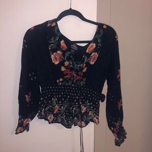 Flower detailed lace up blouse